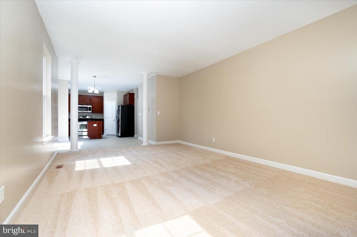 7307 Gardenia Lane photo 13
