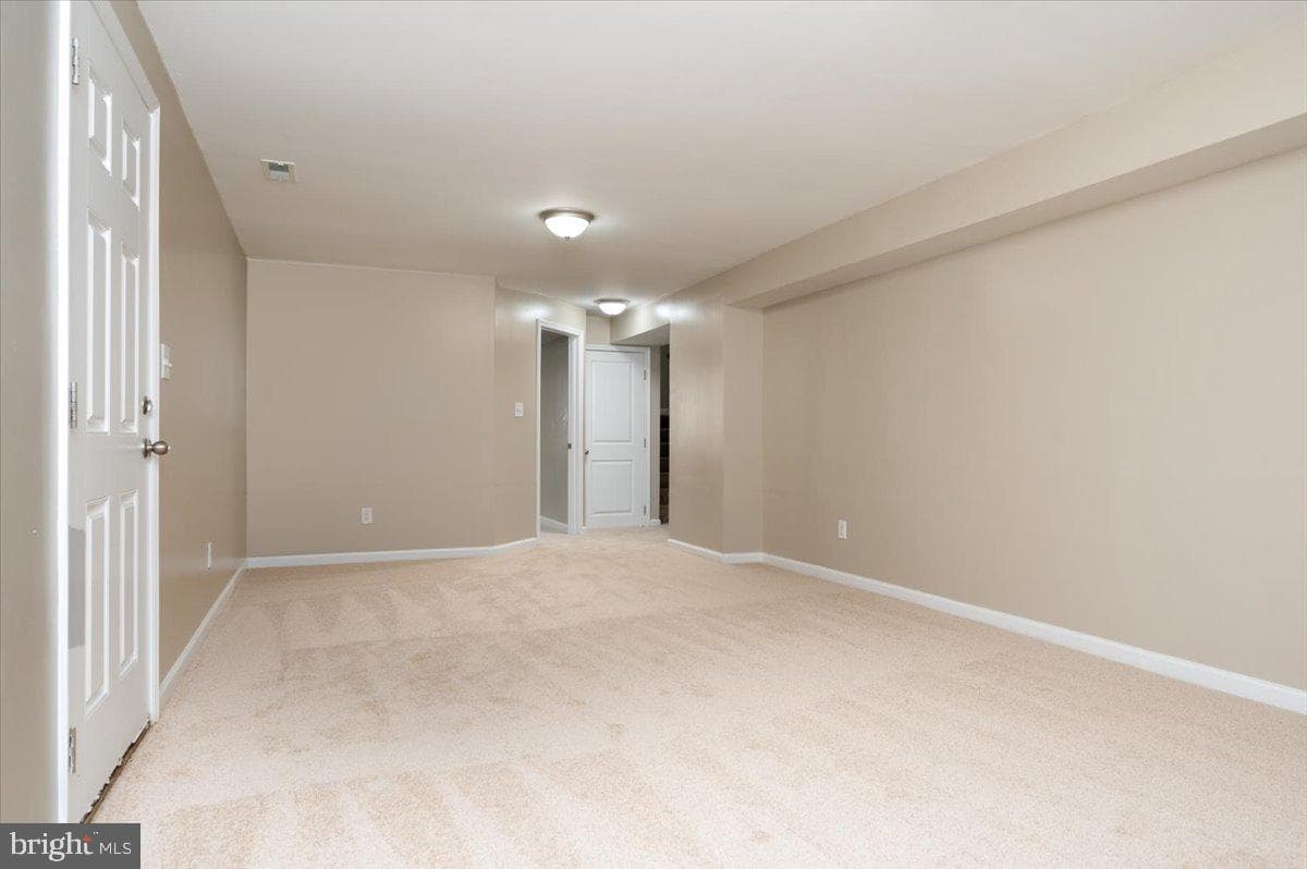 7307 Gardenia Lane photo 26