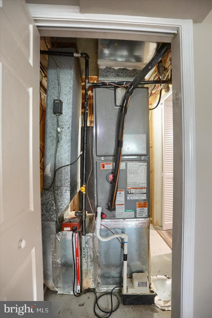 573 Rita Drive photo 36