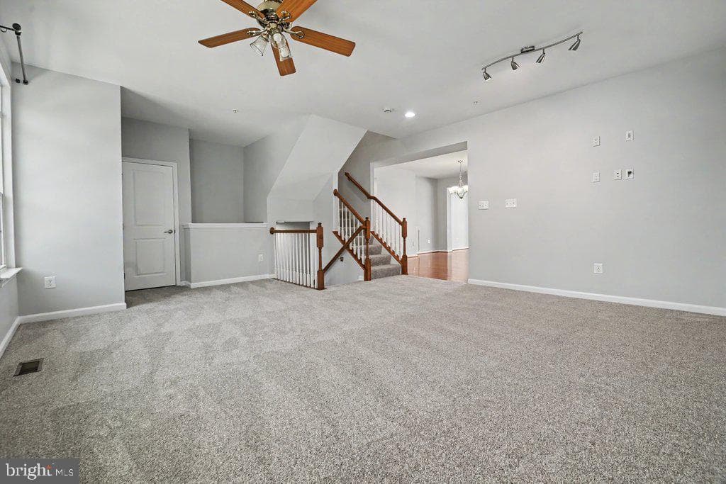 1425 Hale Street photo 12