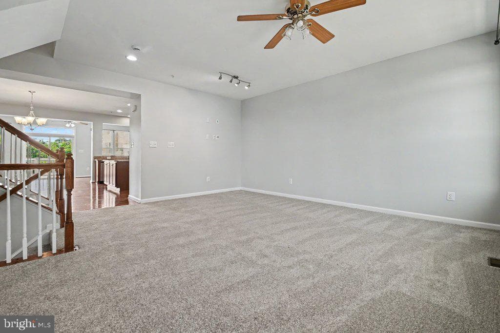 1425 Hale Street photo 13