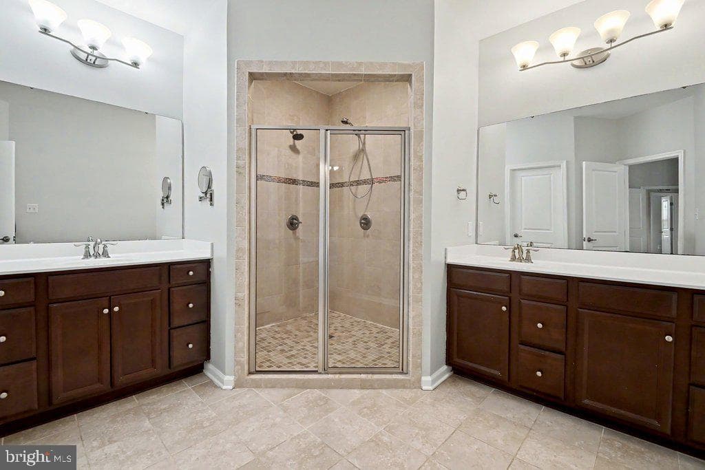 1425 Hale Street photo 34