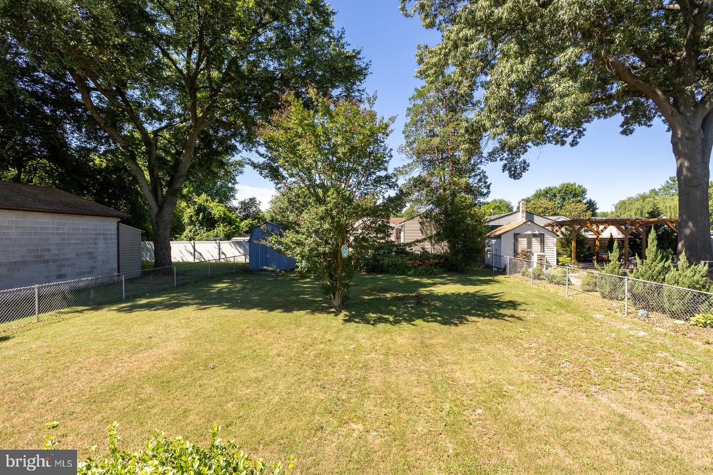 112 Northdale Road photo 41