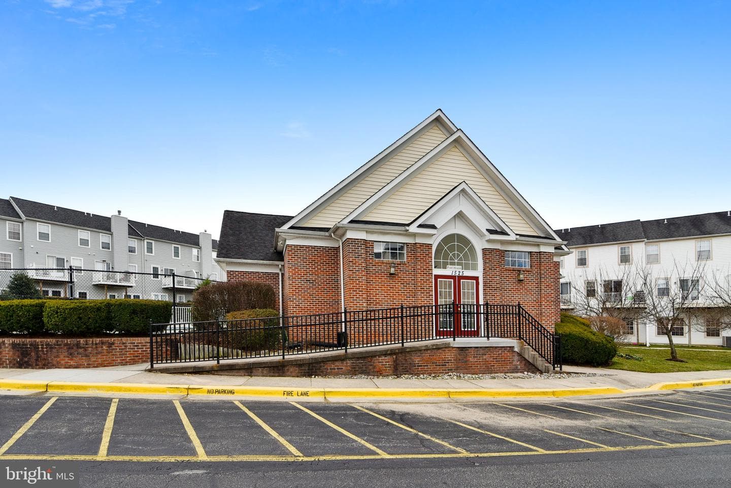 1431 Nestlewood Court photo 30