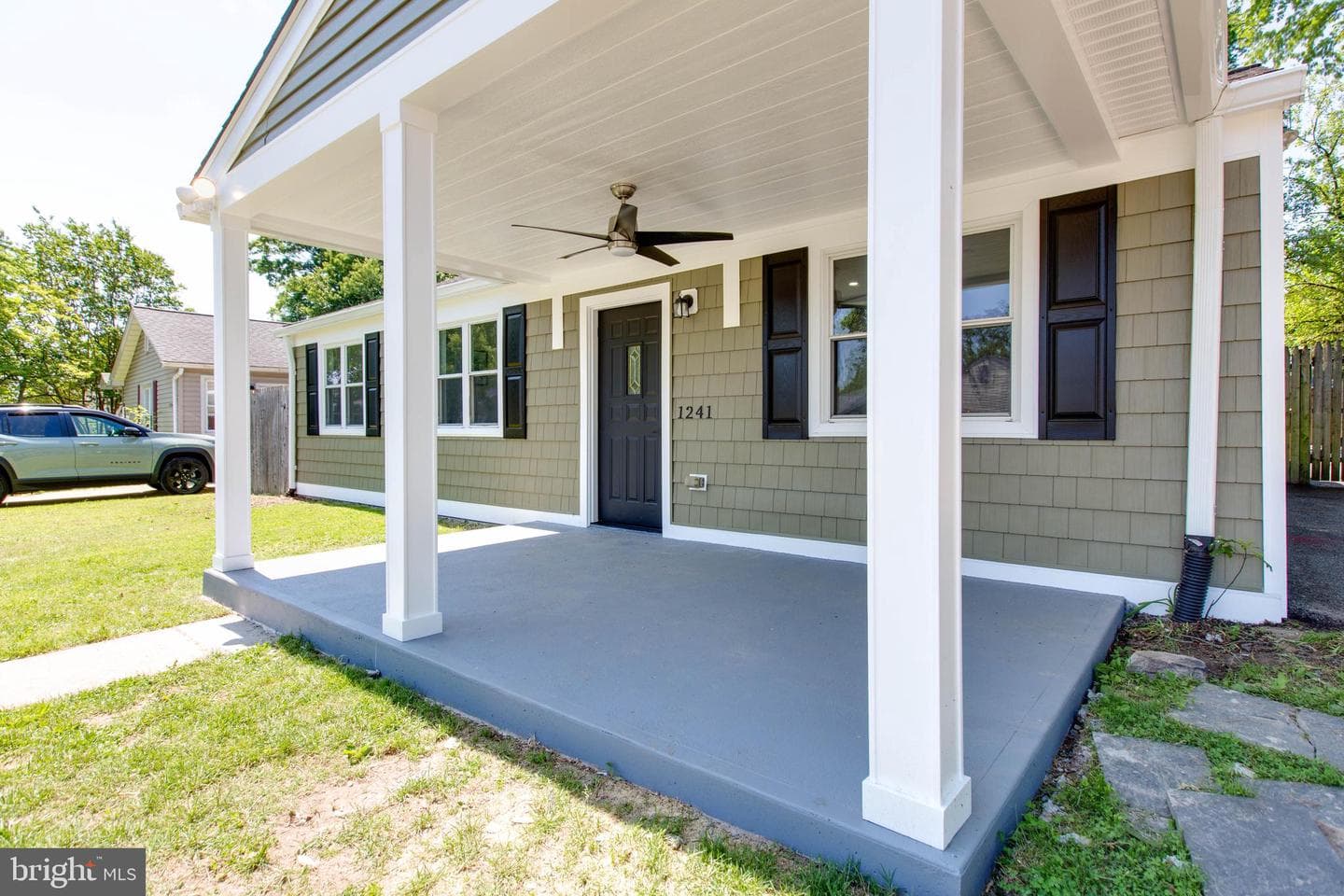 1241 Guildford Road photo 5