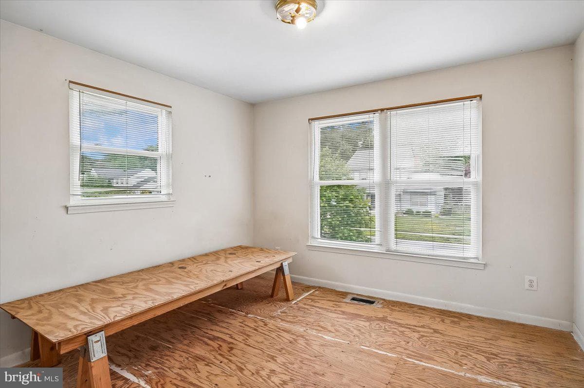 273 North Drive photo 17