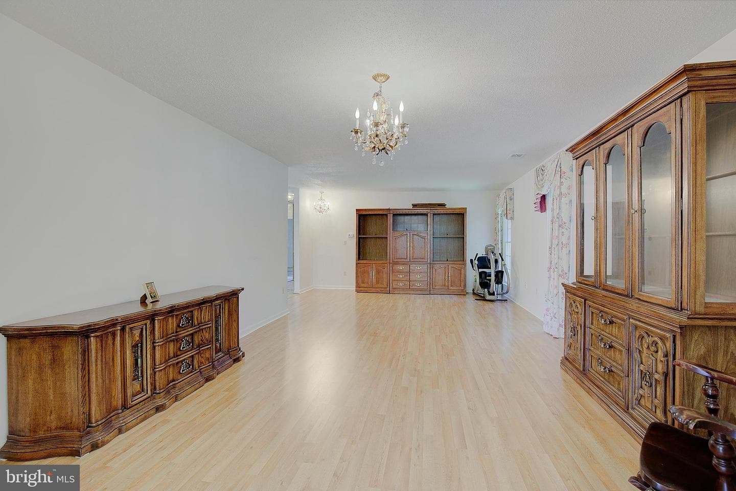 848 Deerwood Court photo 10