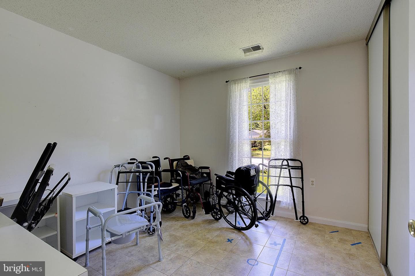 848 Deerwood Court photo 20