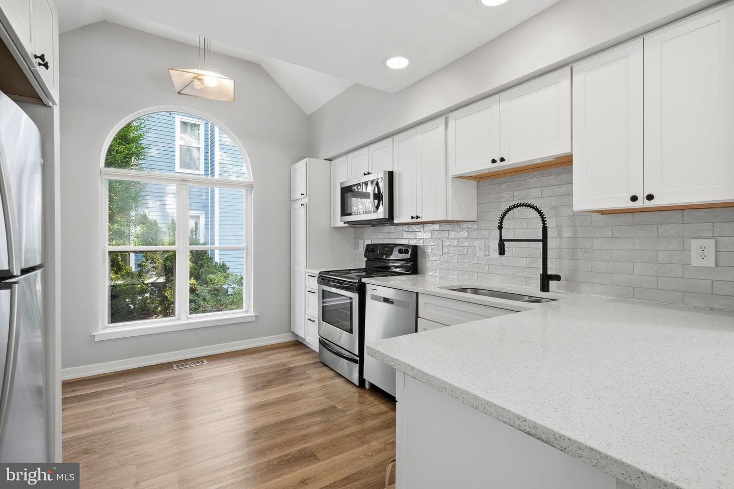 1529 Ritchie Lane photo 8