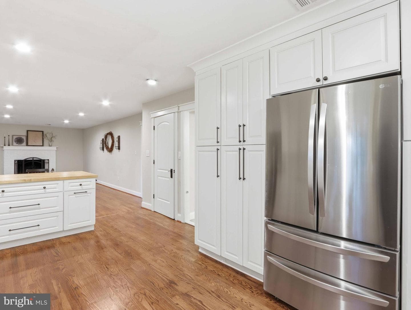 380 Sheffield Road photo 25