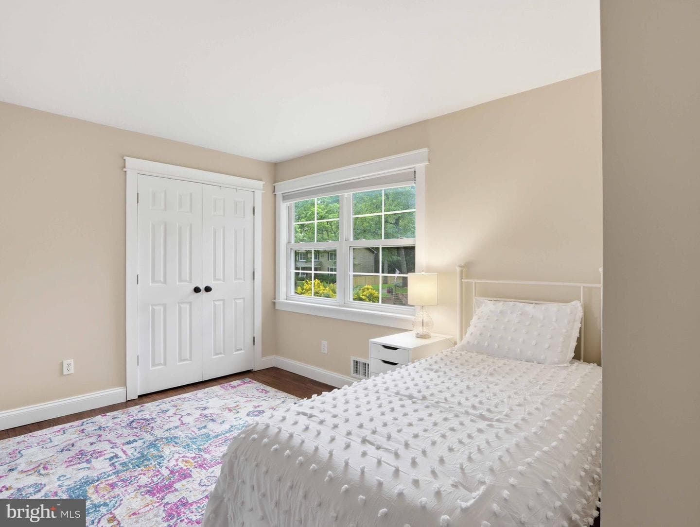 380 Sheffield Road photo 37