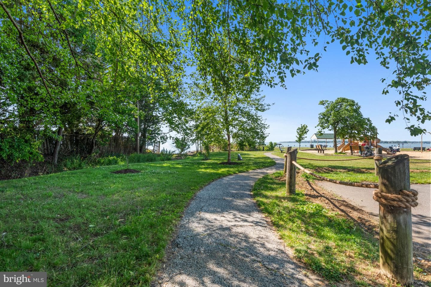 124 E Bay View Drive photo 43