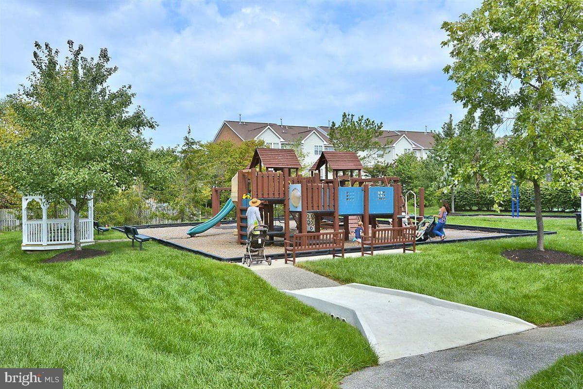 421 Hamlet Club Drive #302 photo 64