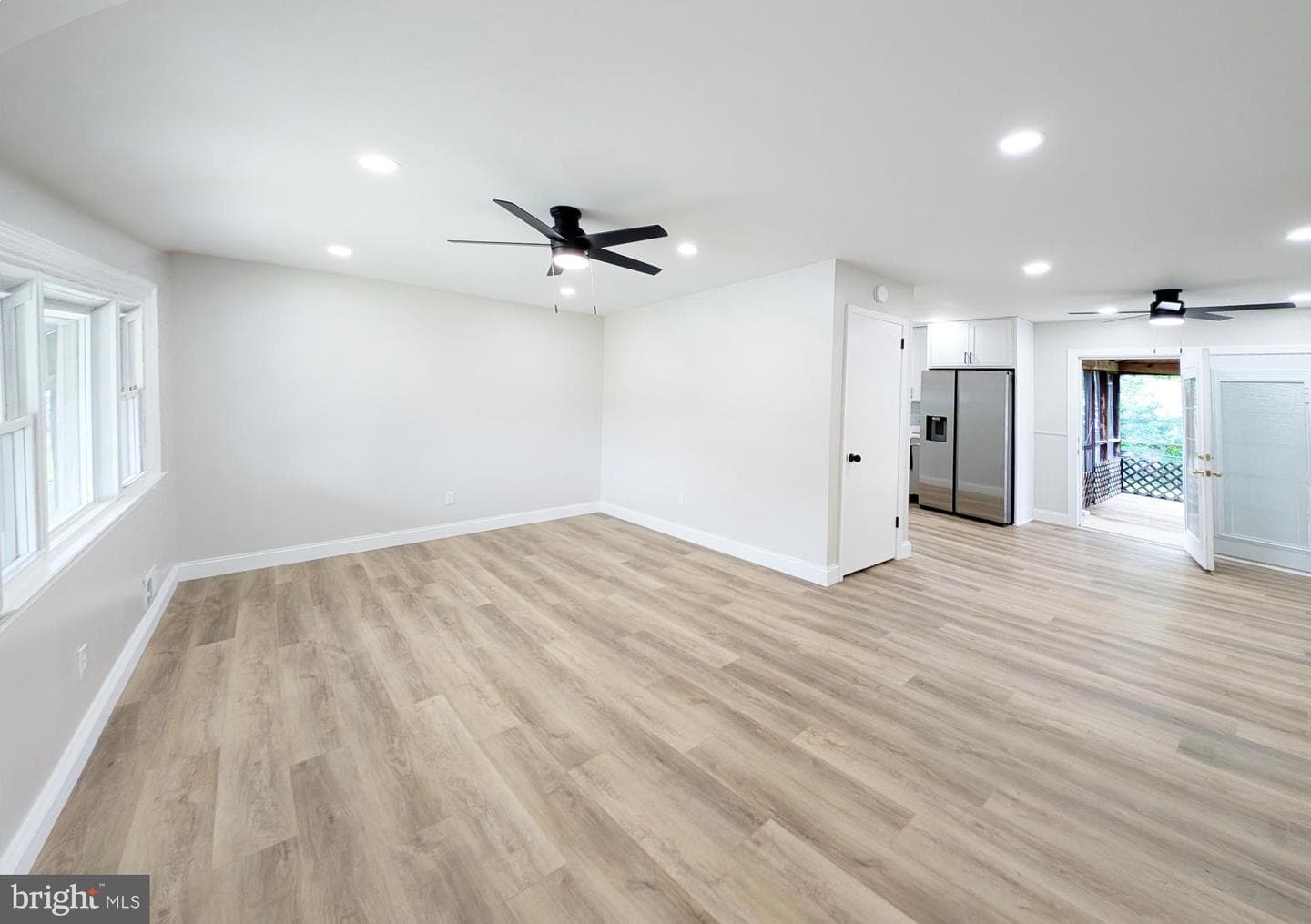 102 Emerson Avenue photo 14