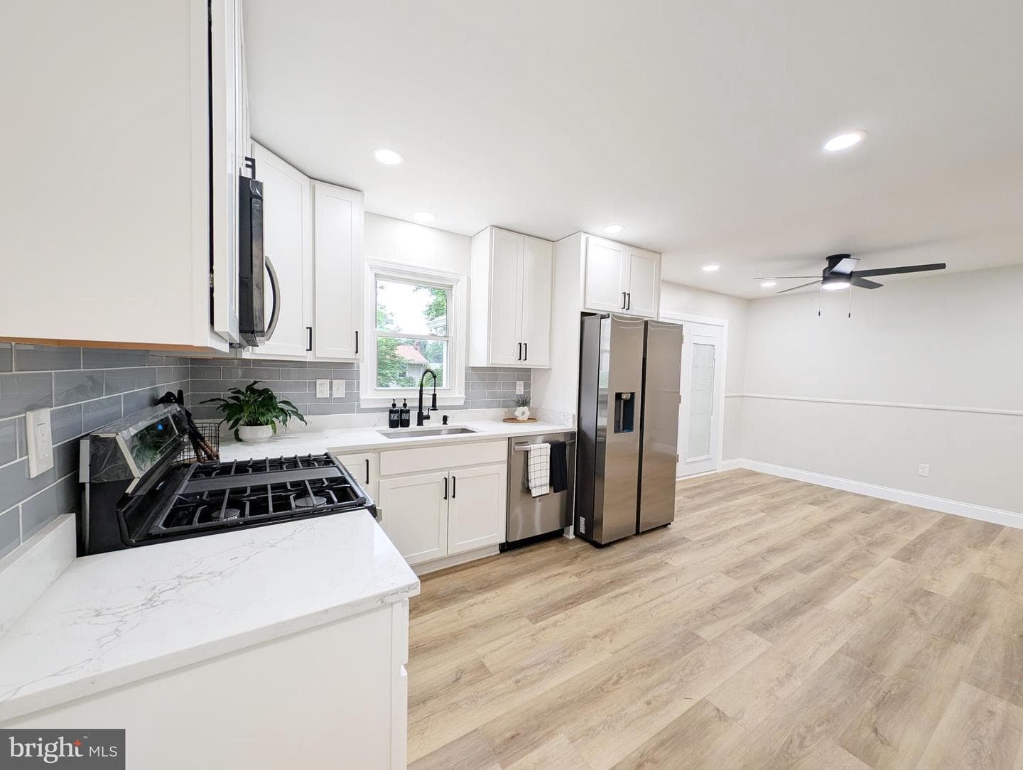 102 Emerson Avenue photo 5