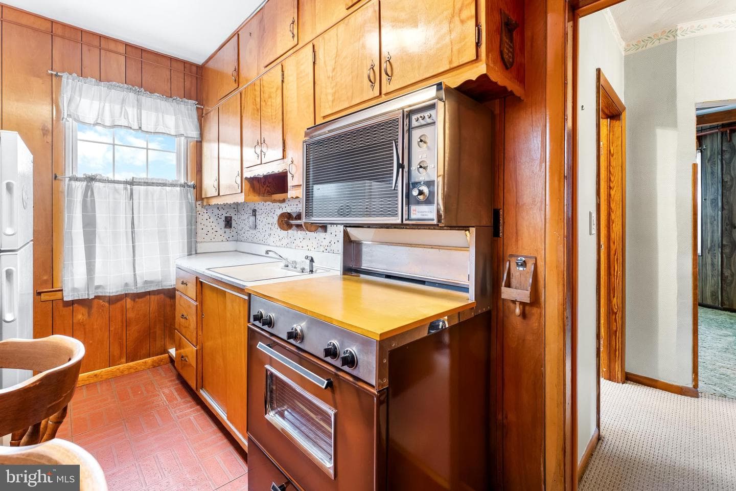 102 7th Avenue photo 30