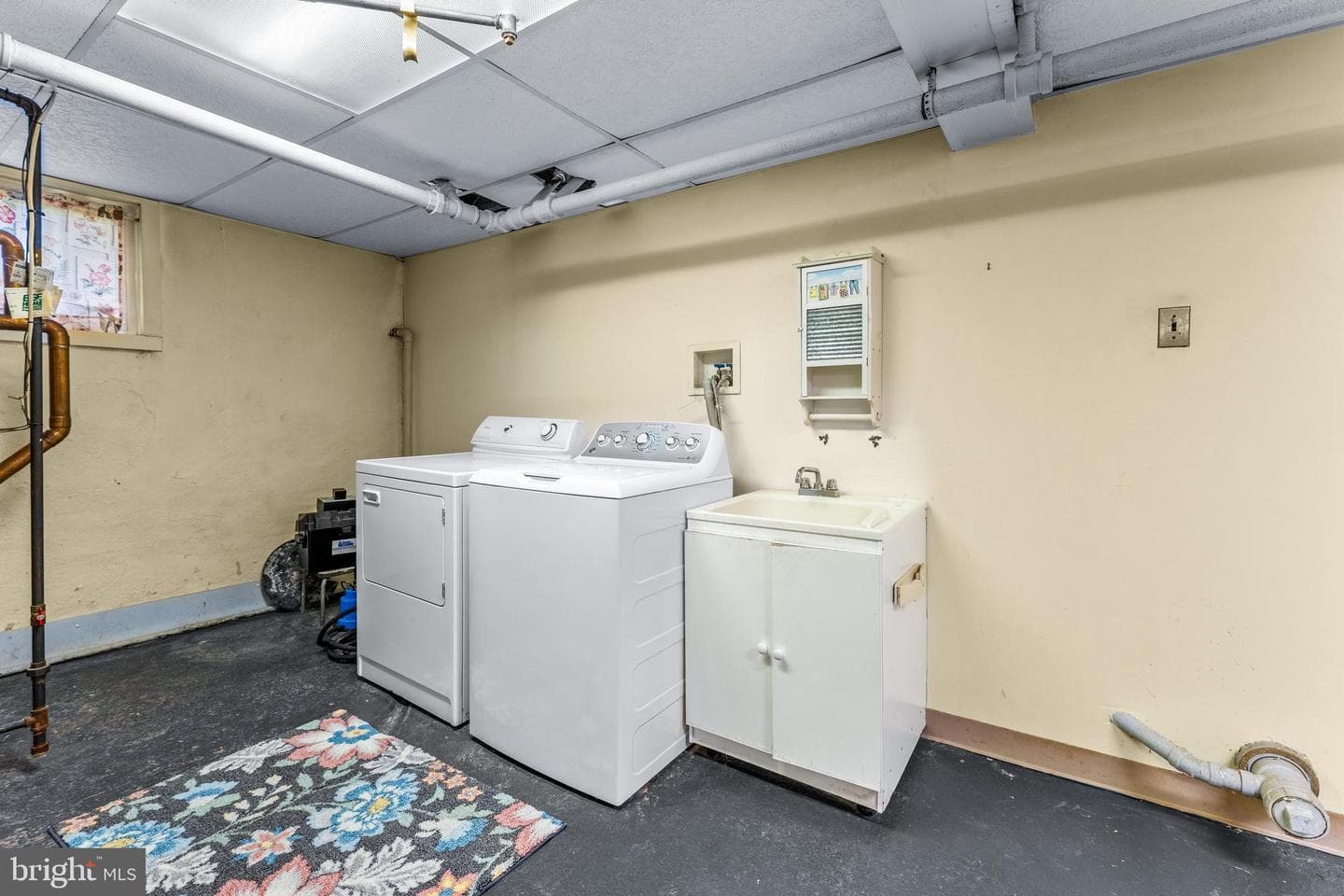 102 7th Avenue photo 36