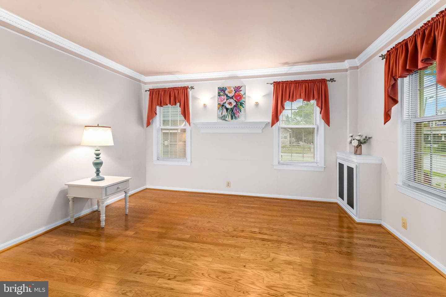102 7th Avenue photo 8