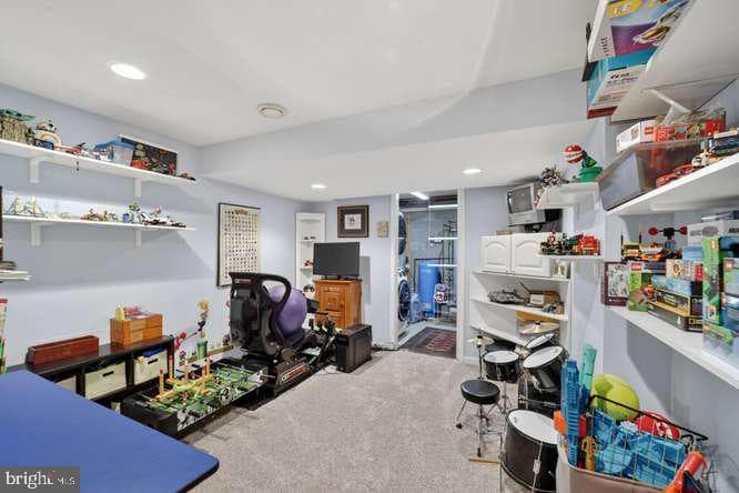 1307 Blackwalnut Court photo 46