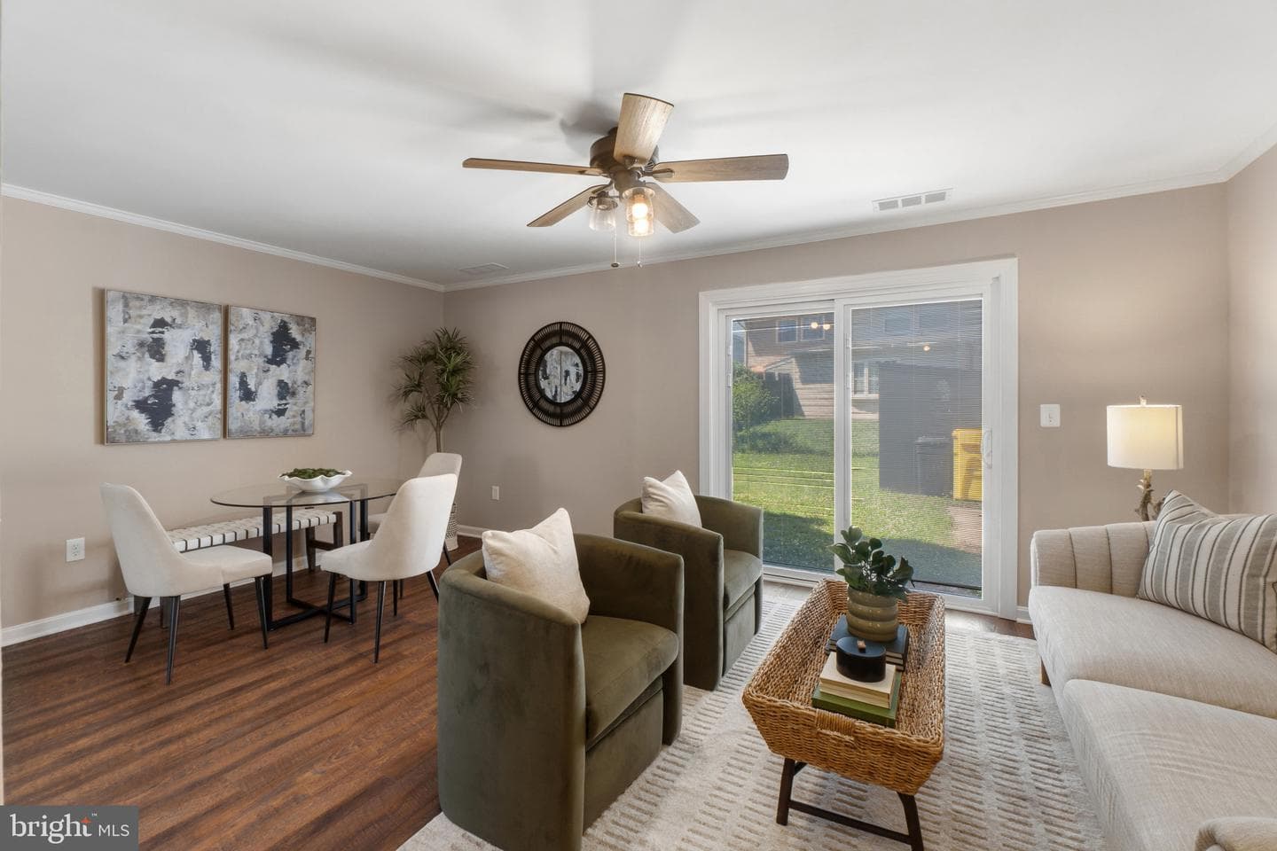 8582 Beacon Point Road photo 6