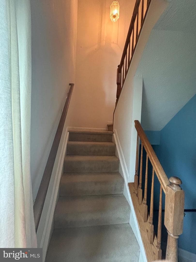 20 F Ironstone #20 F photo 15