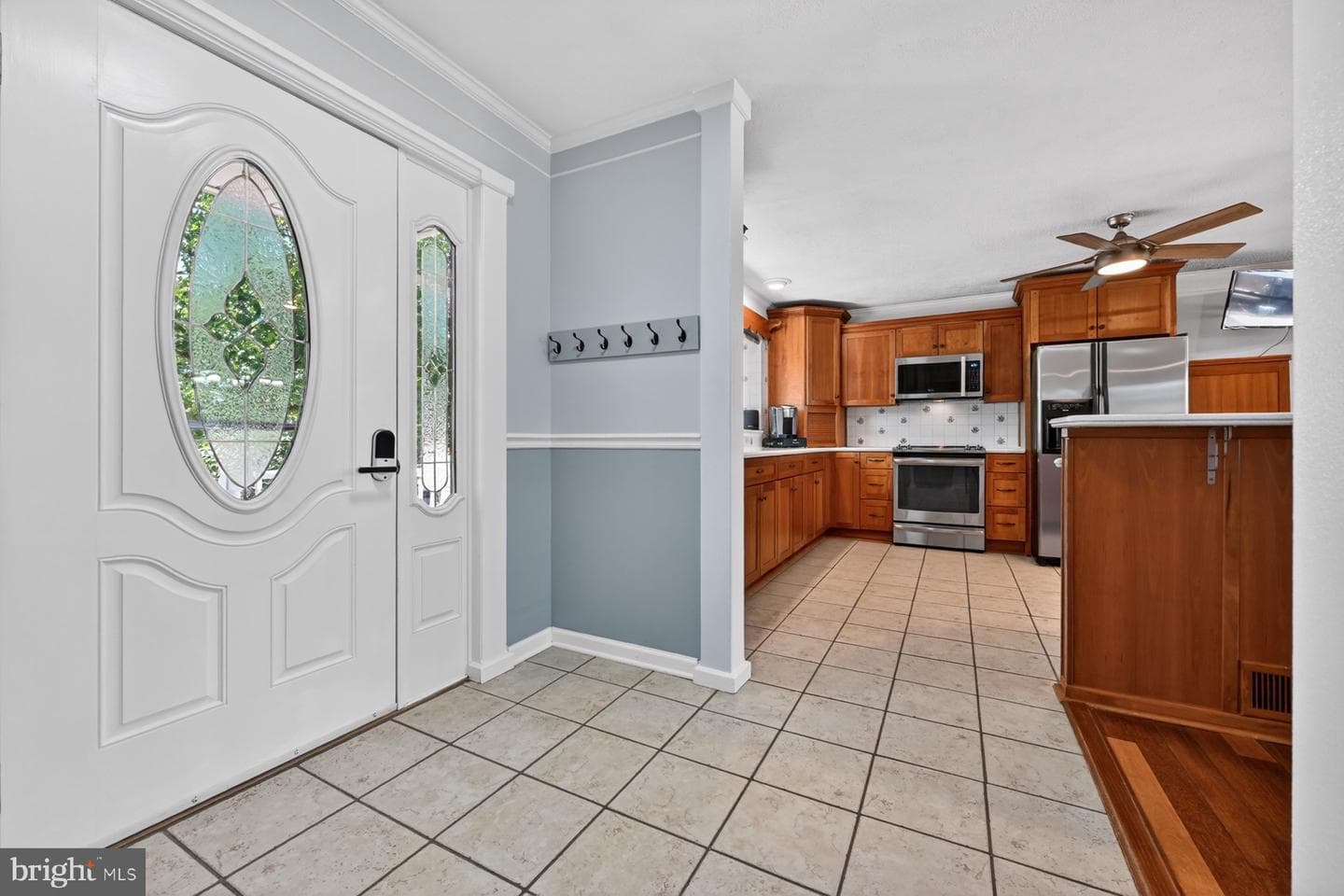 422 Ridgeview Court photo 8