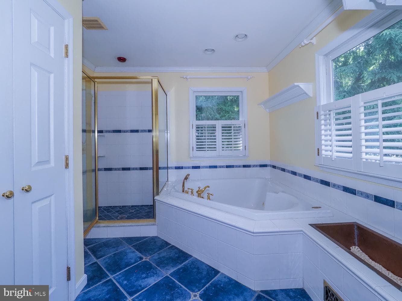 2644 Queen Anne Cir photo 14