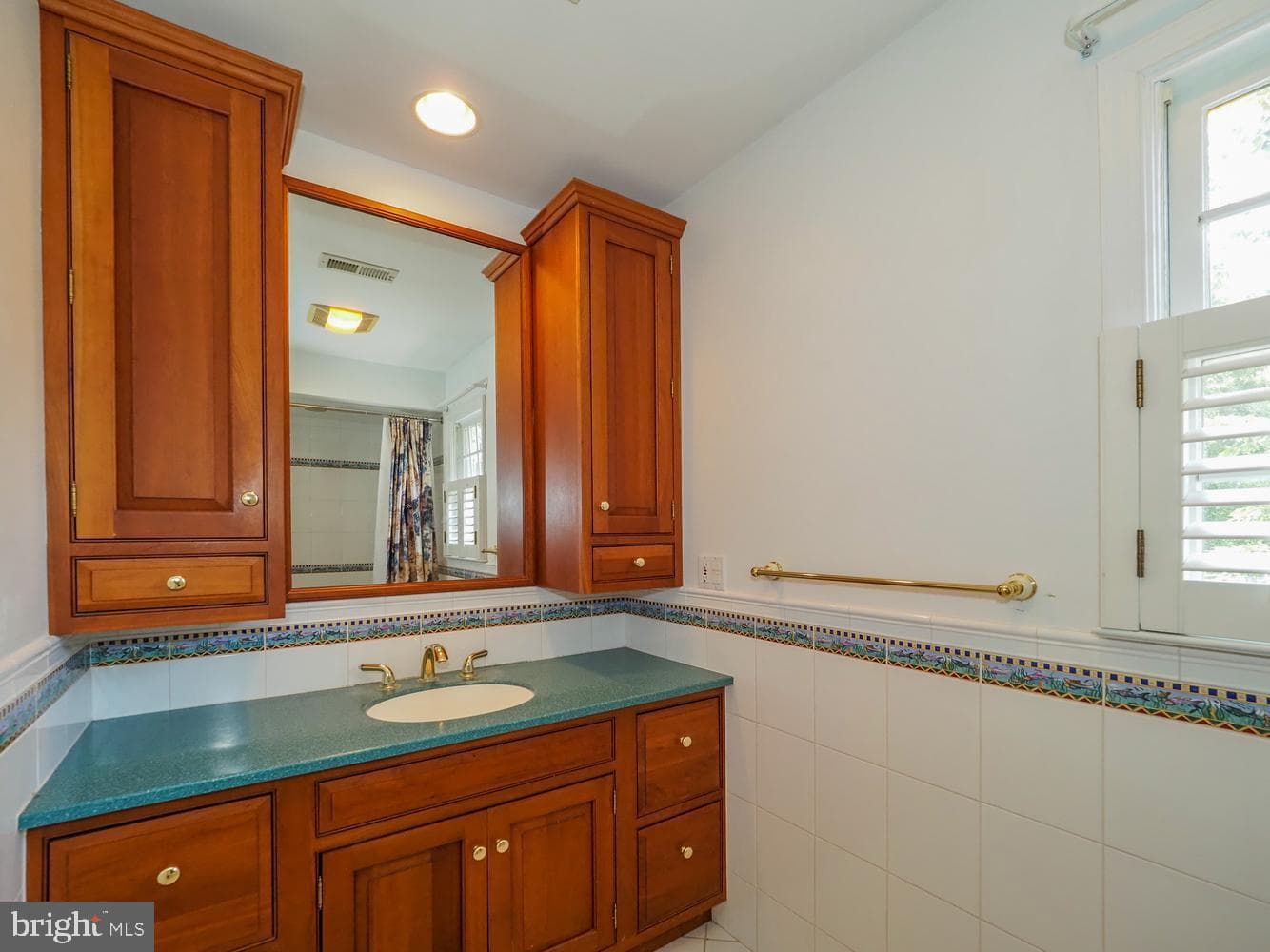 2644 Queen Anne Cir photo 15
