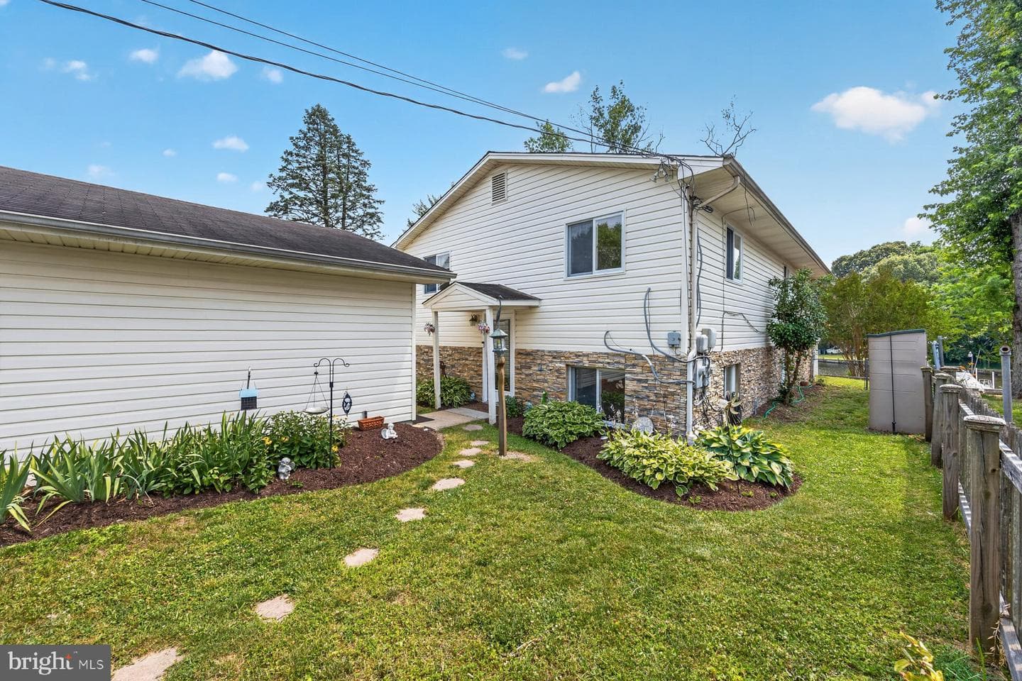 40 Johnson Road photo 5