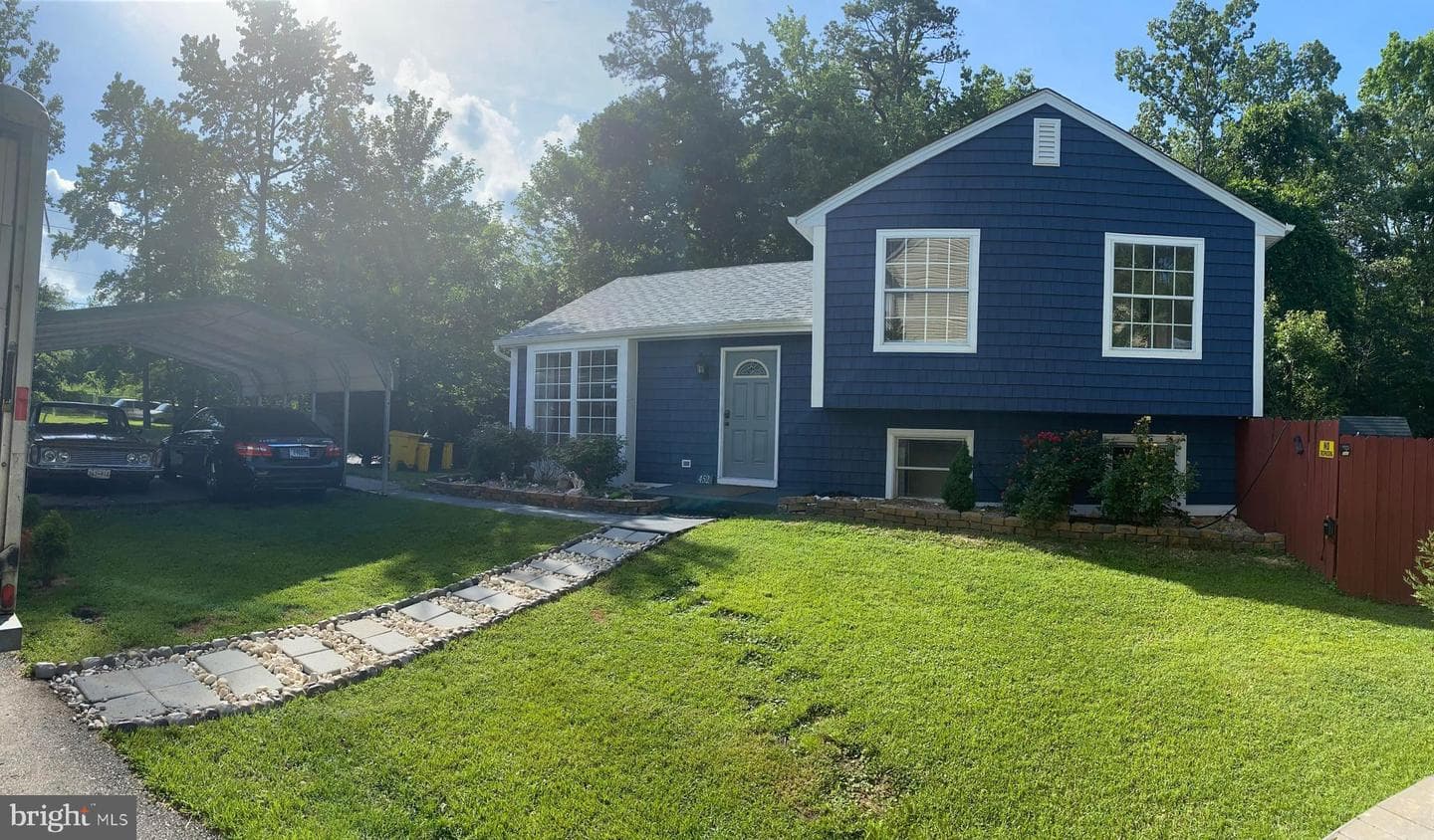 452 Lincoln Drive photo 6