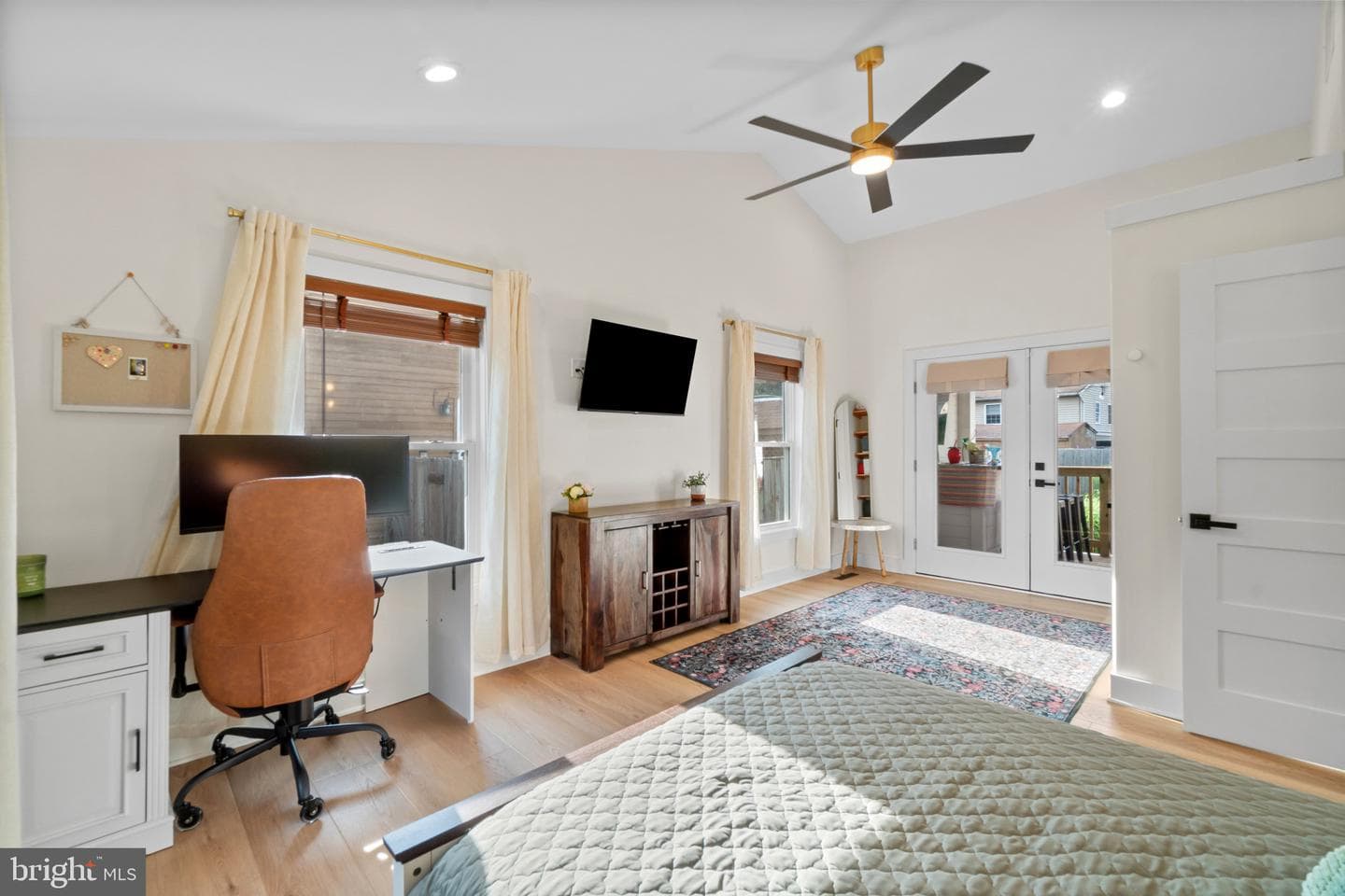 428 Royal Beach Road photo 19