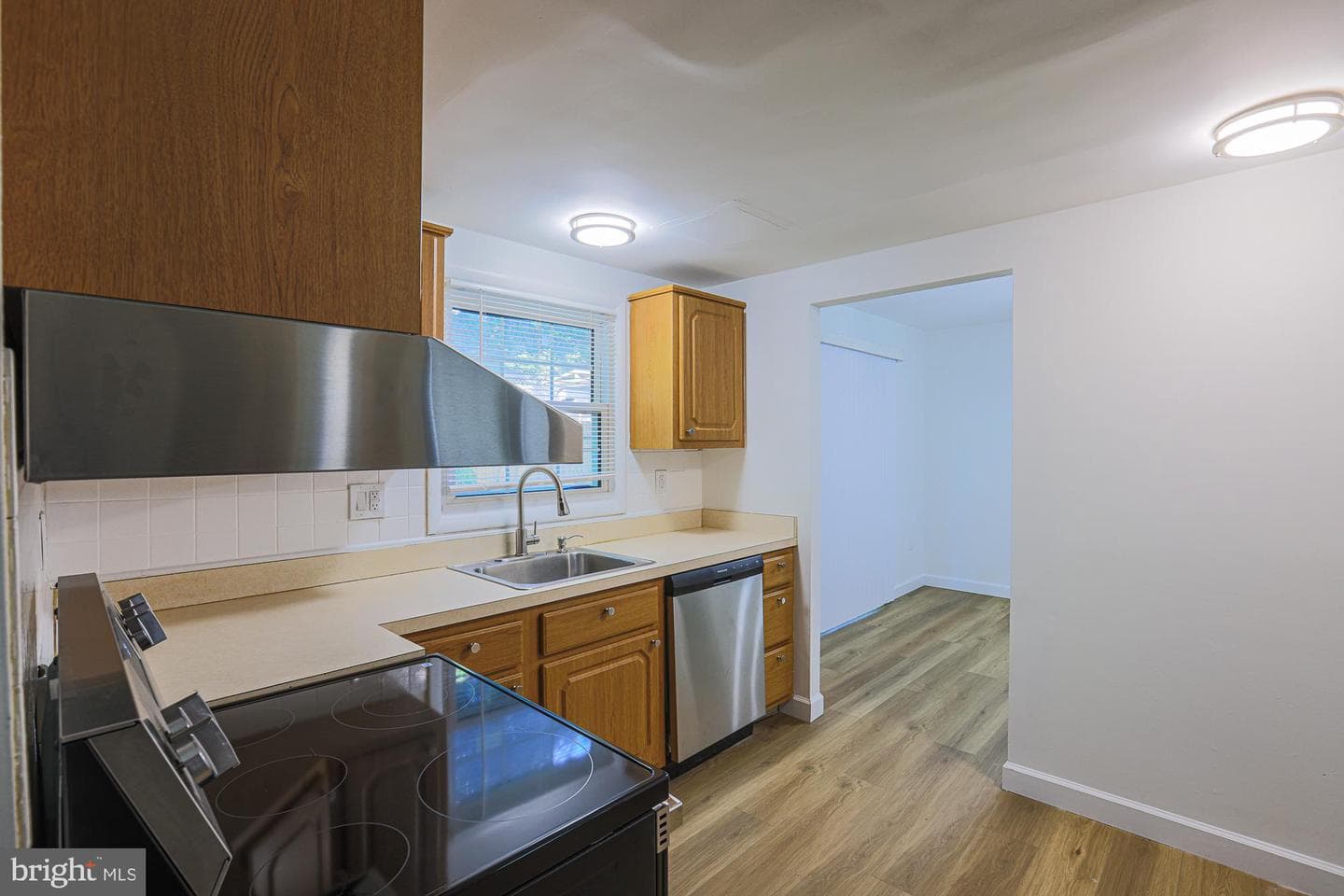 1327 Farrara Dr photo 12