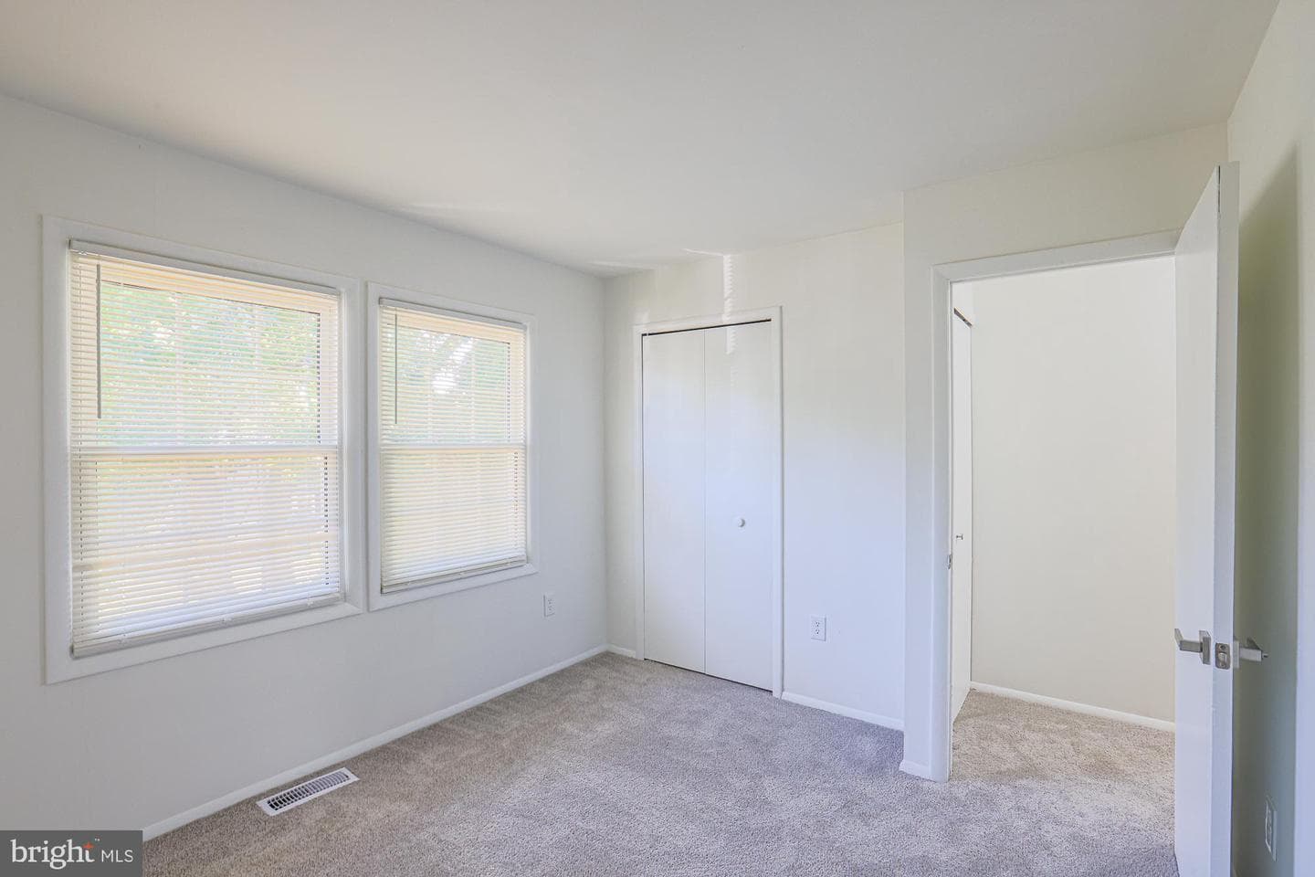 1327 Farrara Dr photo 22
