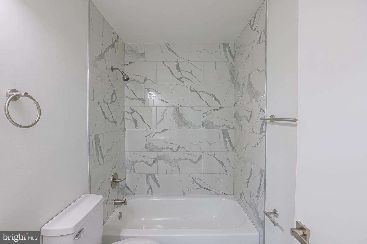 1327 Farrara Dr photo 26