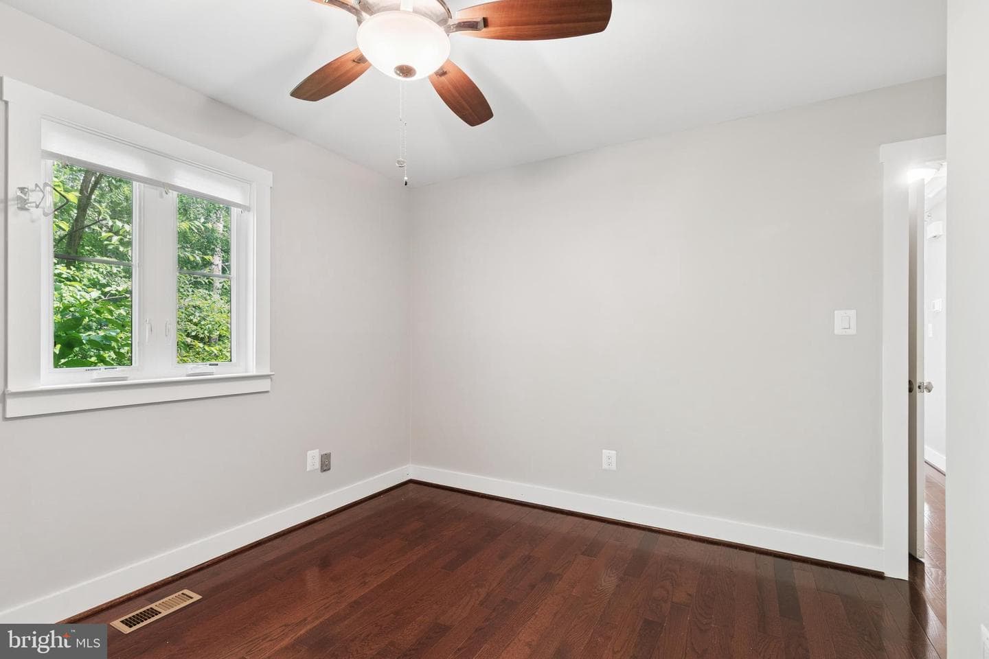 738 Dill Road photo 29