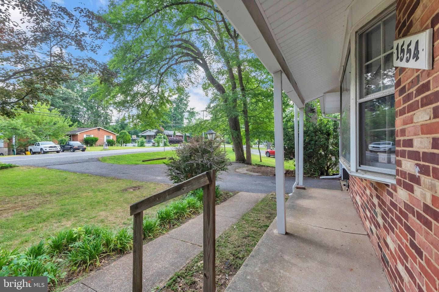 1554 Long Point Road photo 6