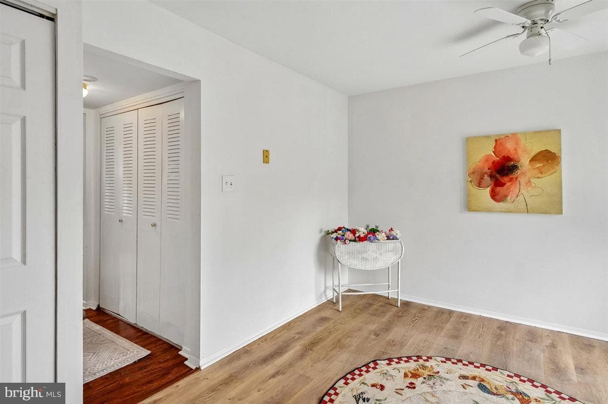 122 Merryman Court photo 10