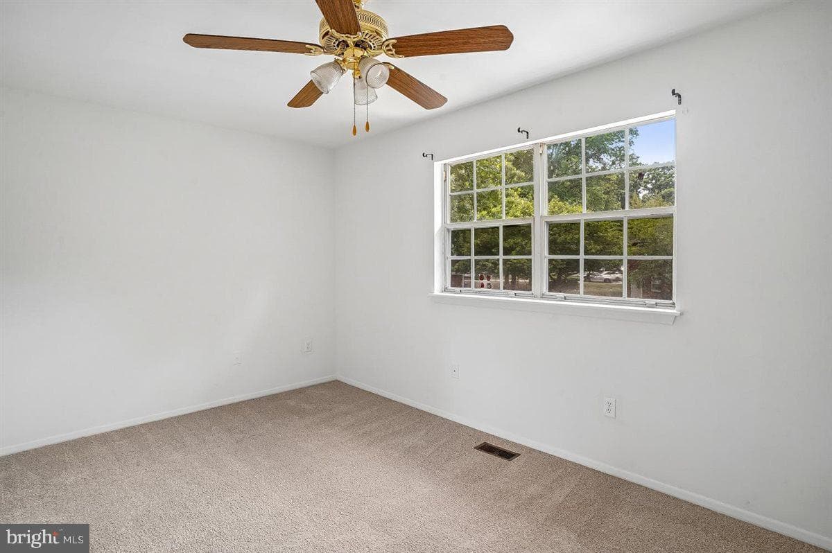 122 Merryman Court photo 26