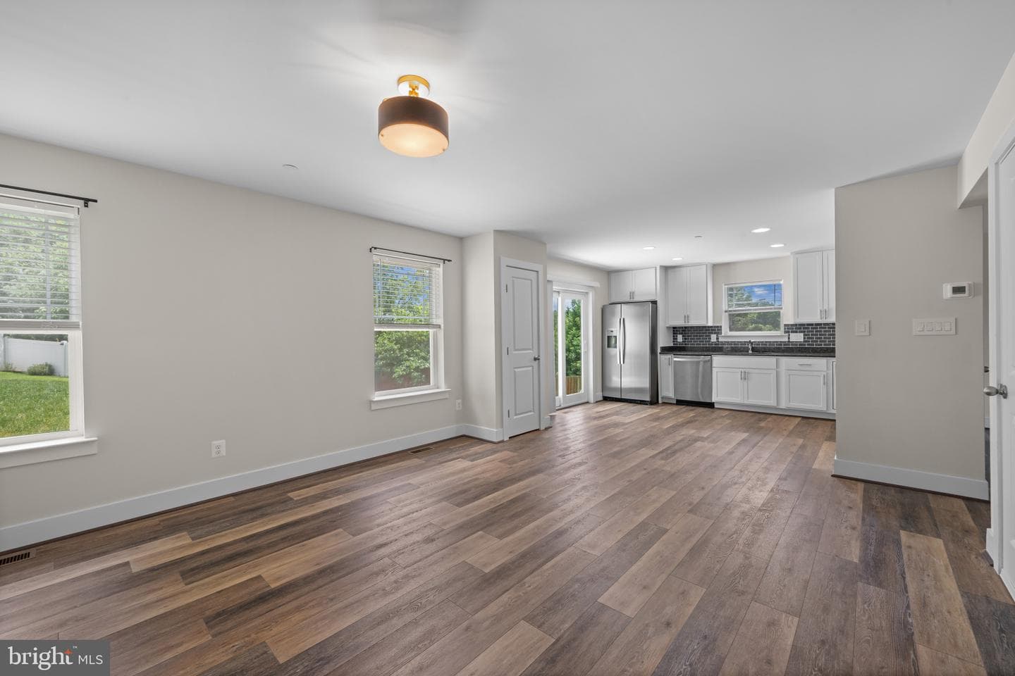 5707 Lowell Street photo 11