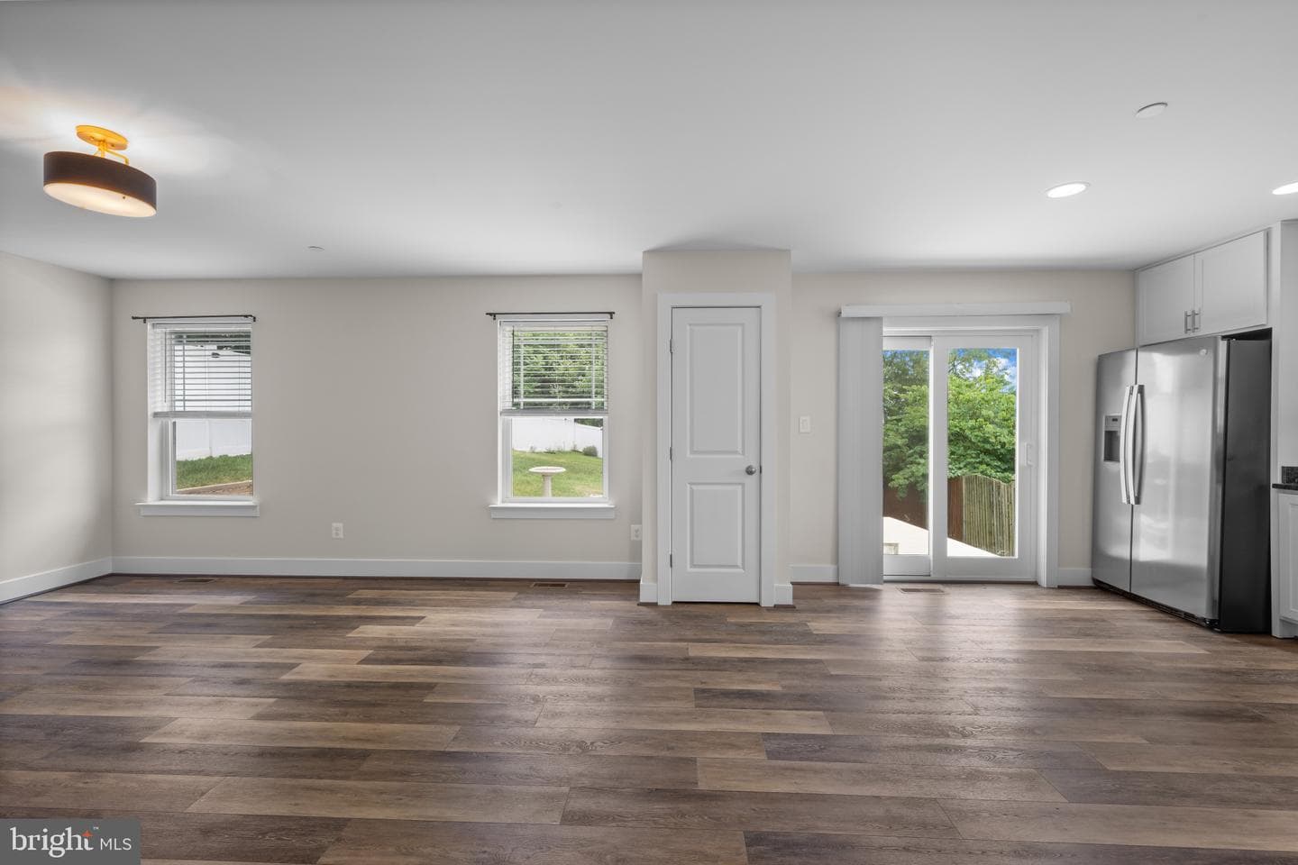 5707 Lowell Street photo 9