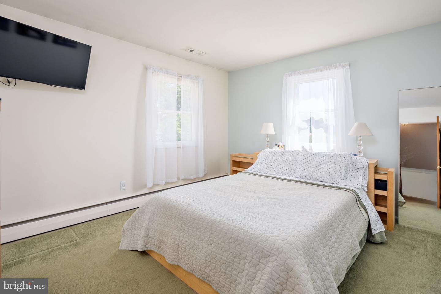390 Phirne Rd W photo 28