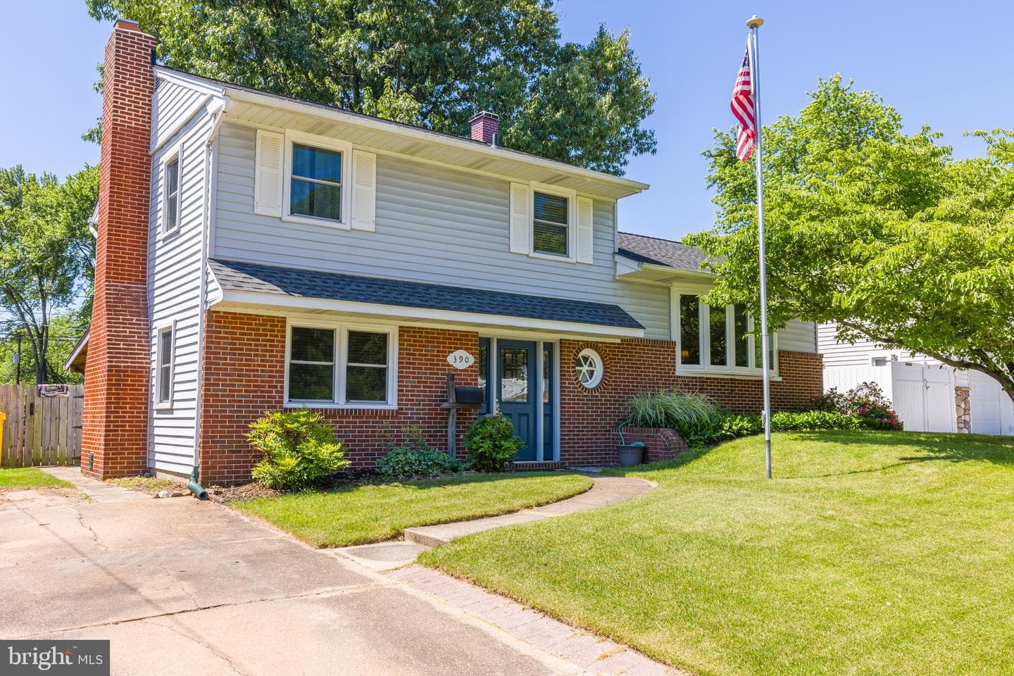 390 Phirne Rd W photo 3