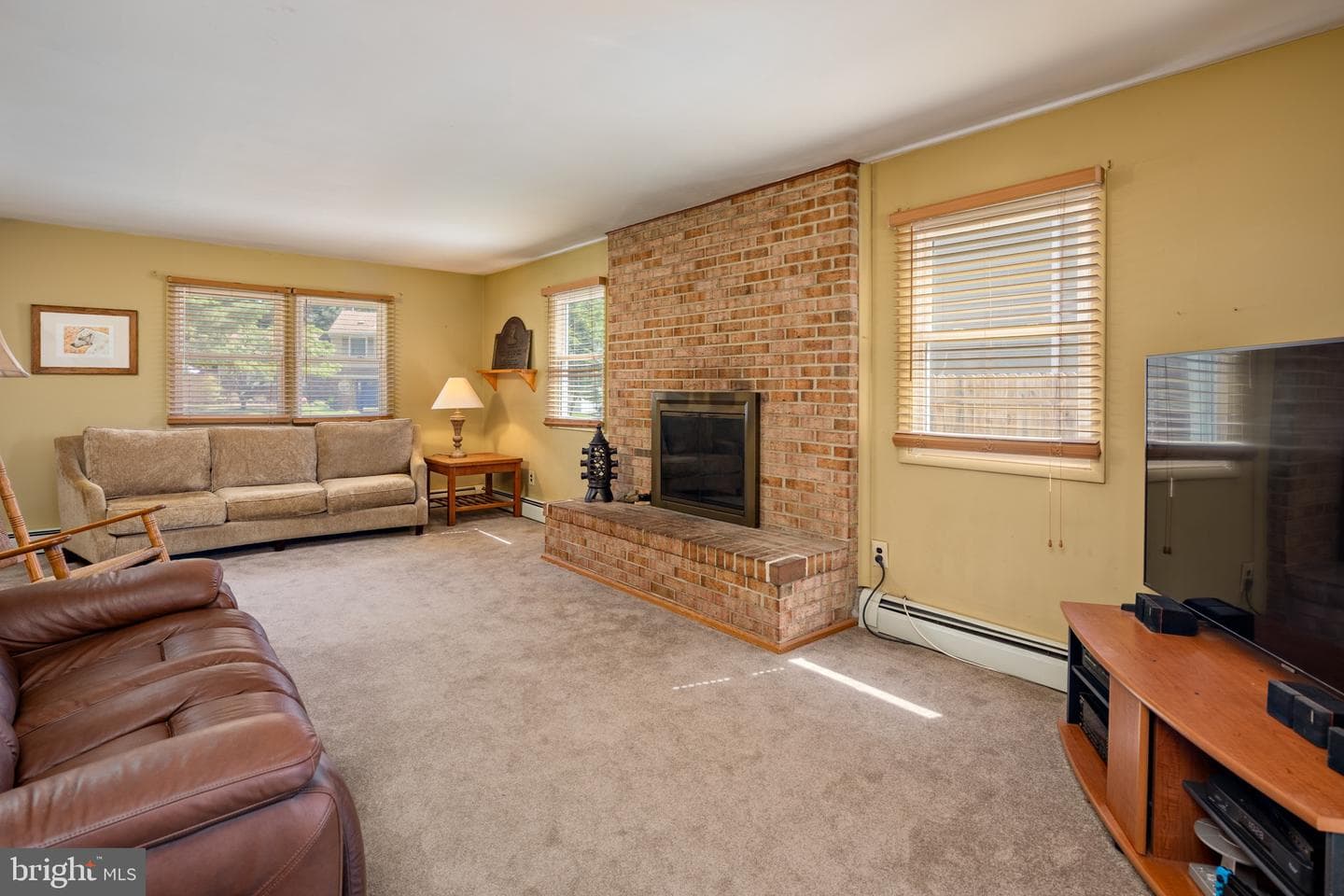 390 Phirne Rd W photo 9