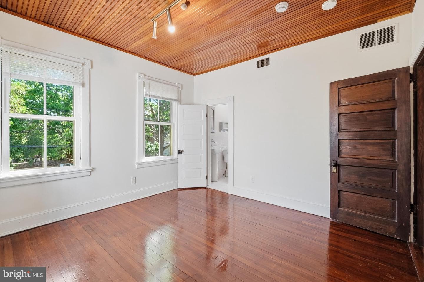 87 Shipwright Street photo 17