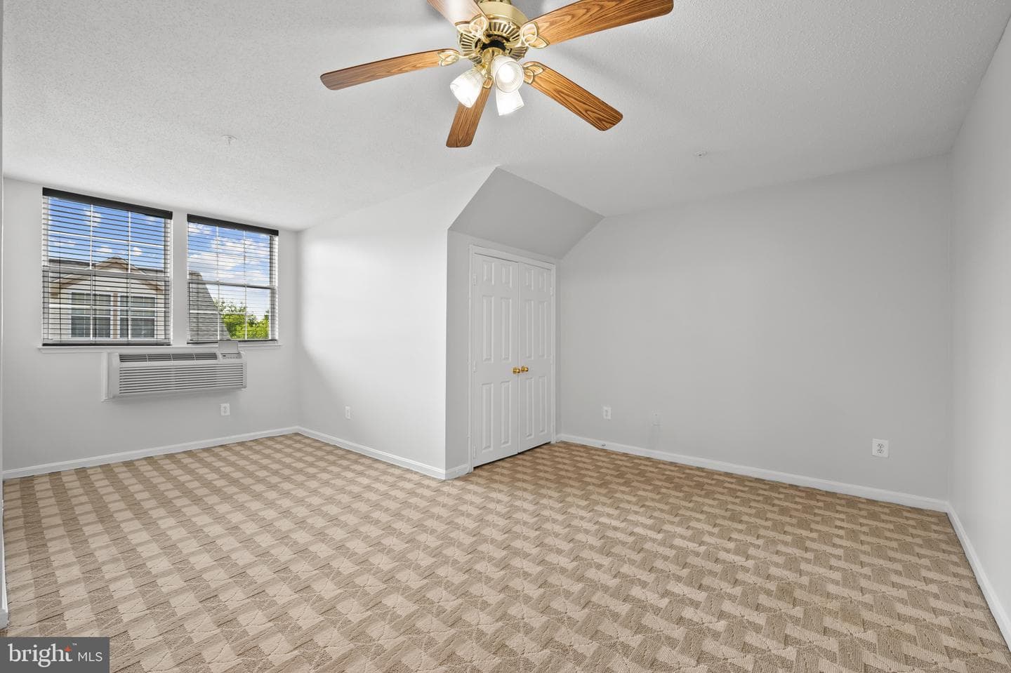 3560 Morning Star Place photo 25