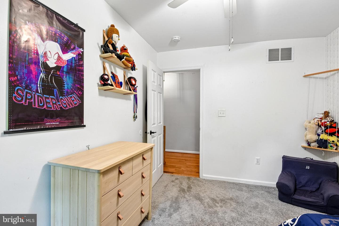 234 Ambleside Drive photo 39