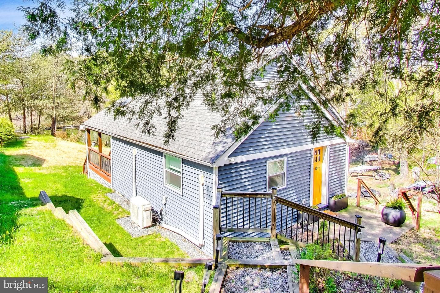 8014 Forest Glen Drive photo 24
