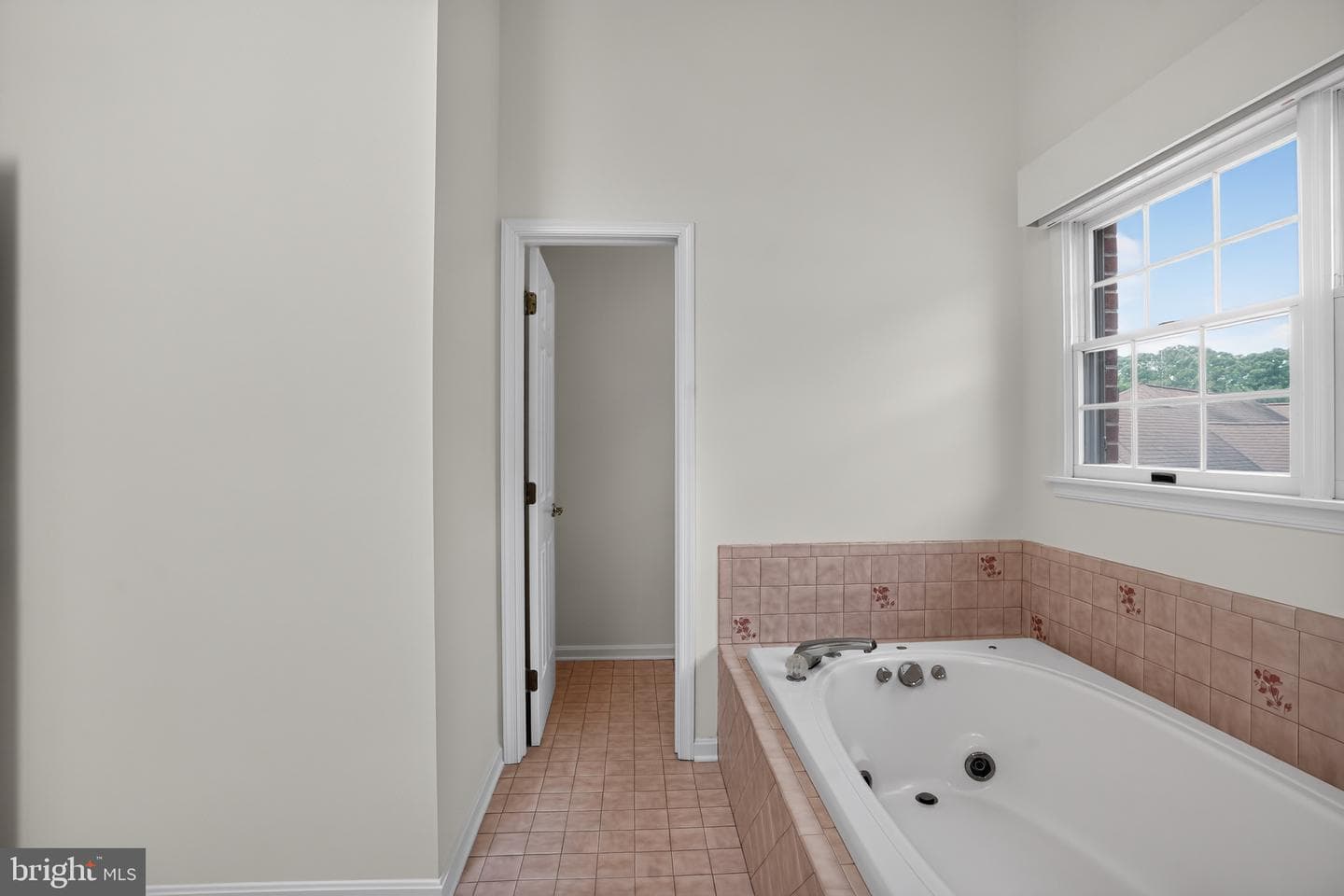 1303 Persimmontree Court photo 34