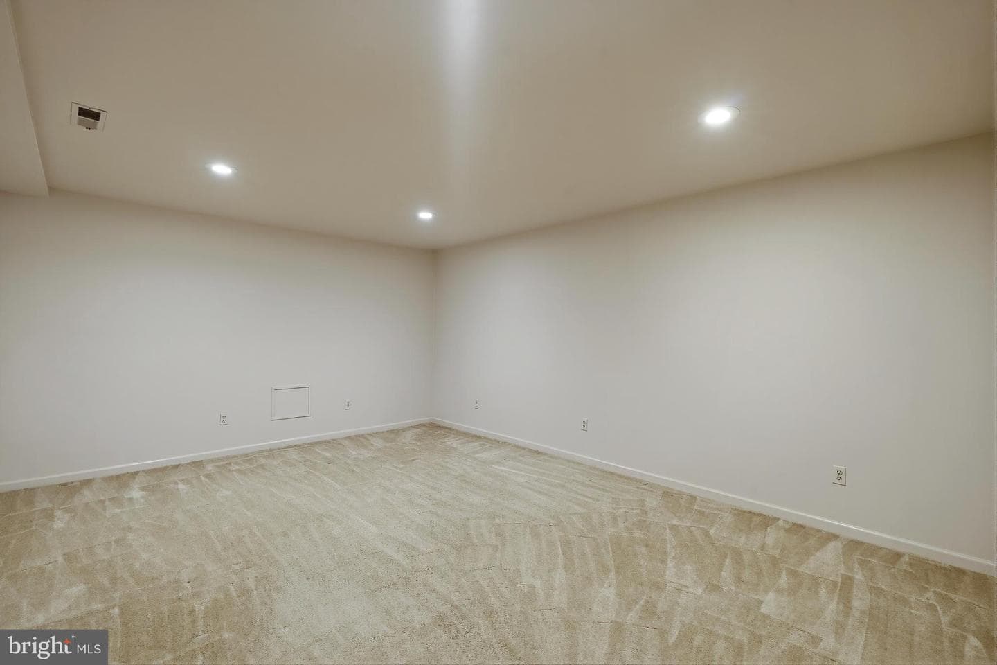 1303 Persimmontree Court photo 41