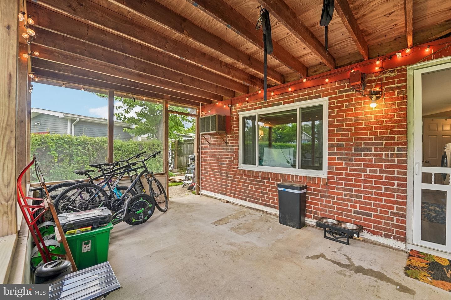 1203 Cathedral Drive photo 22
